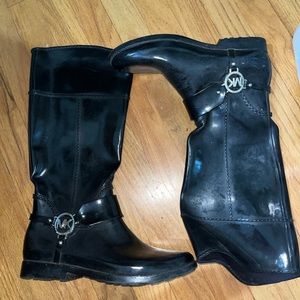 Michael Kors rain boots in black